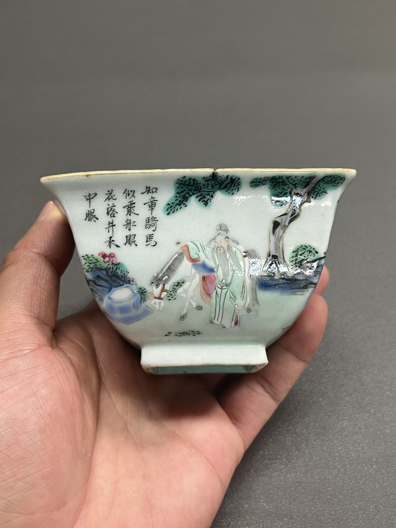 清乾隆  粉彩人物诗文四方盖杯 - 图4
