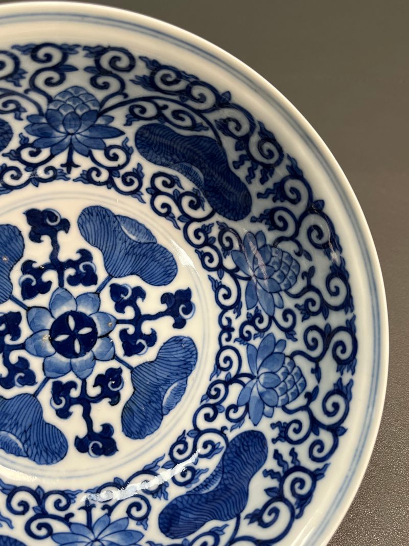 清光绪  内青花外粉彩瑞果纹碗 - 图10
