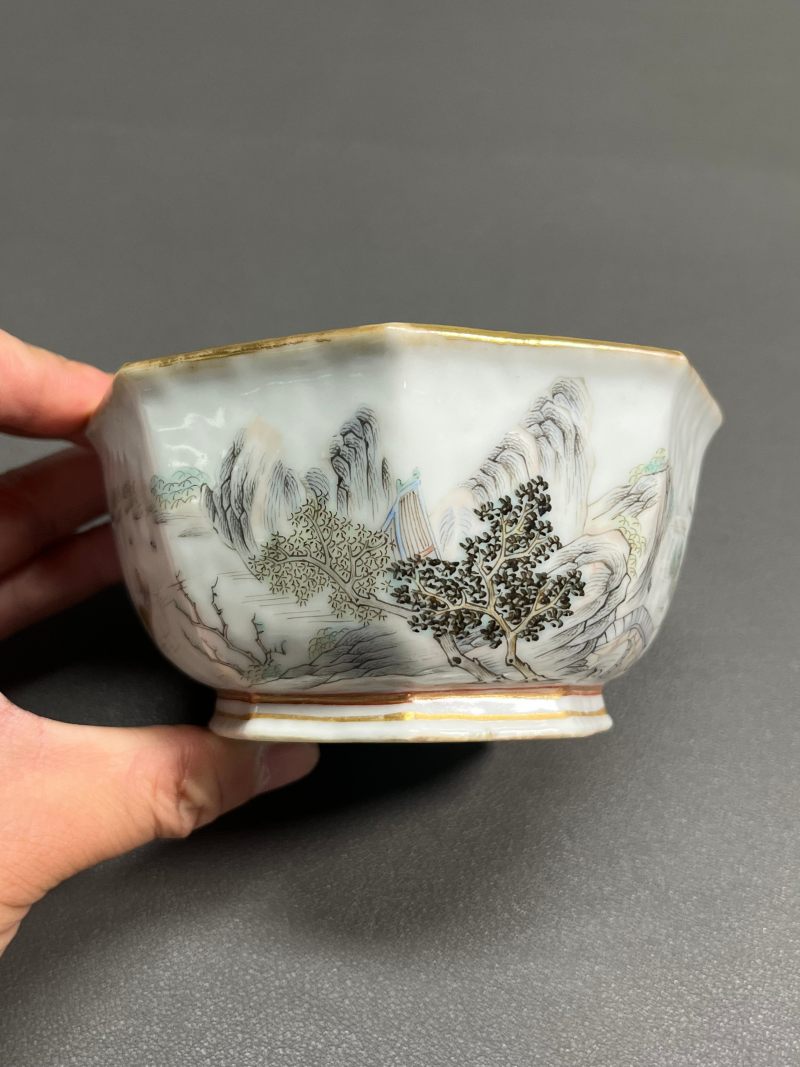 清道光  粉彩山水人物供碗 - 图5