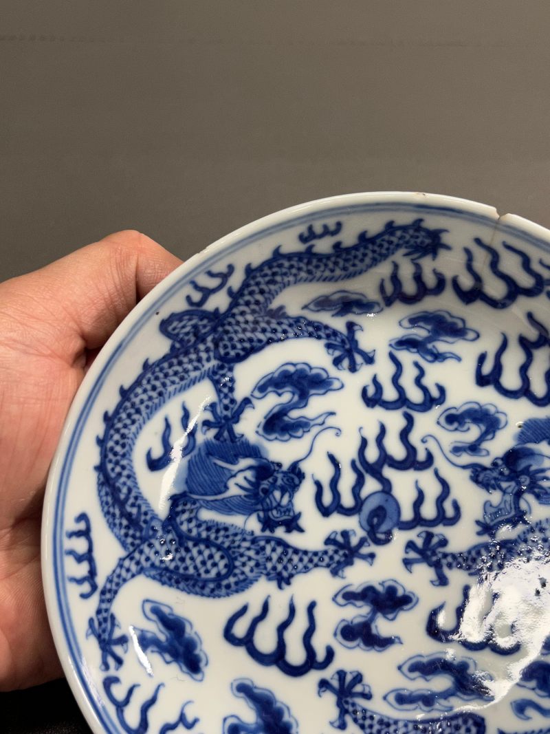 清光绪 青花双龙戏珠纹盘 - 图4