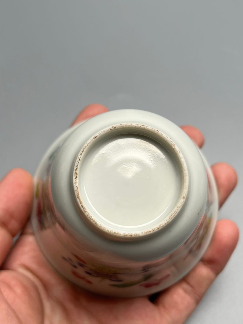 清道光  粉彩花卉八吉祥纹盖杯 - 图12