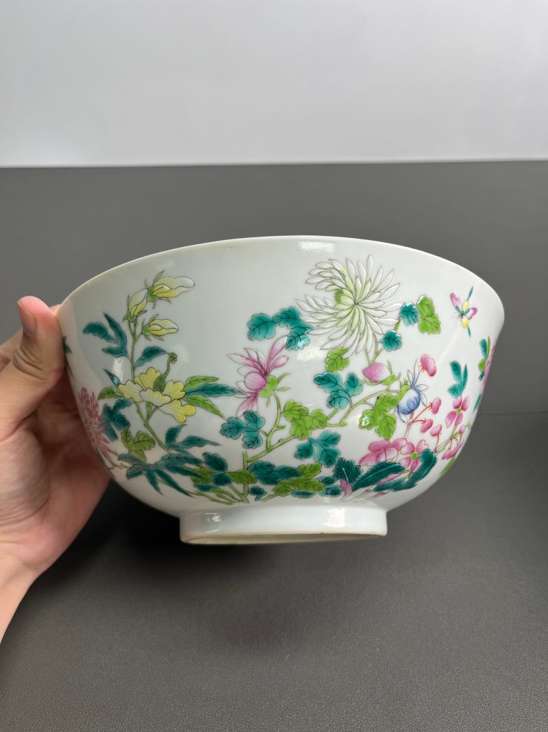 清光绪  粉彩花蝶纹大碗 - 图3