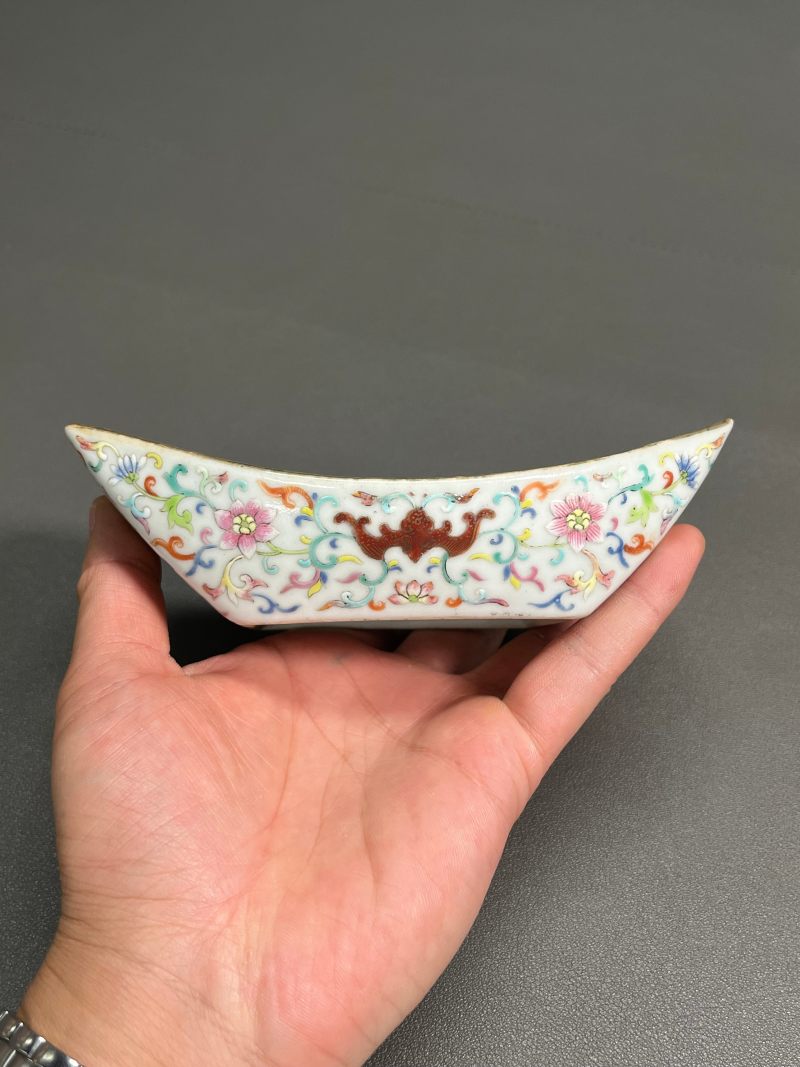 清嘉庆  粉彩洪福喜庆绵长纹茶船 - 图11