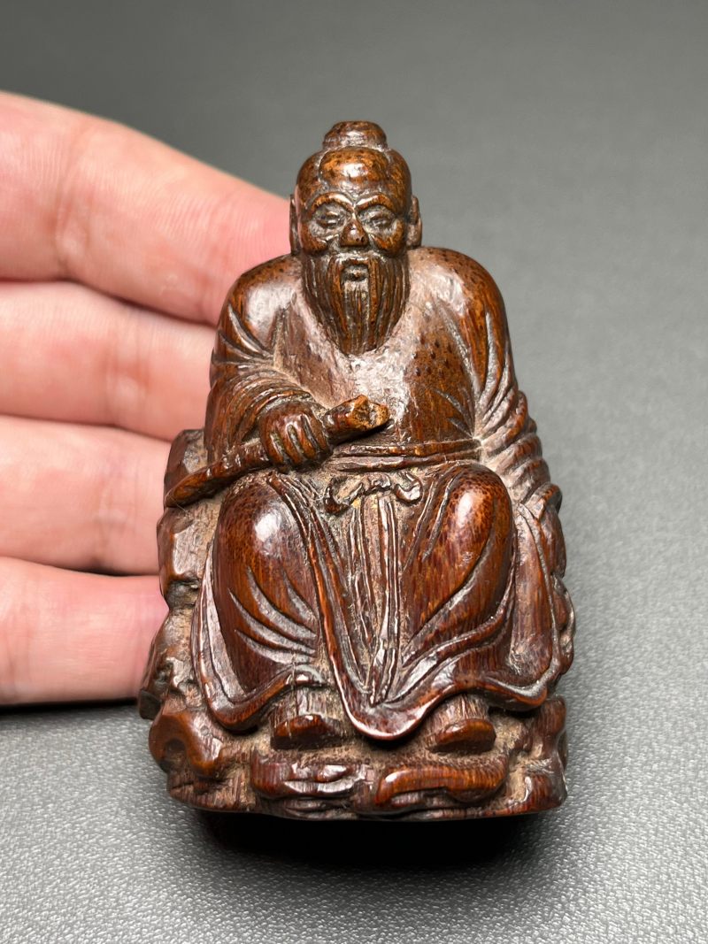 清  竹雕人物坐像 - 图8