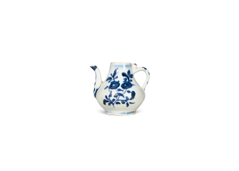 元  青花花卉纹执壶