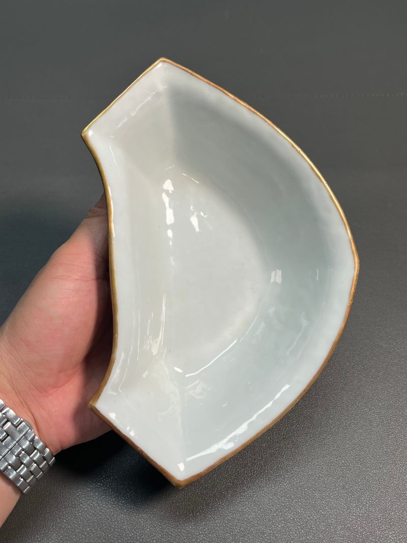 清同治  蓝地粉彩缠枝花卉纹攒盘 ( 一套九只 ) - 图27