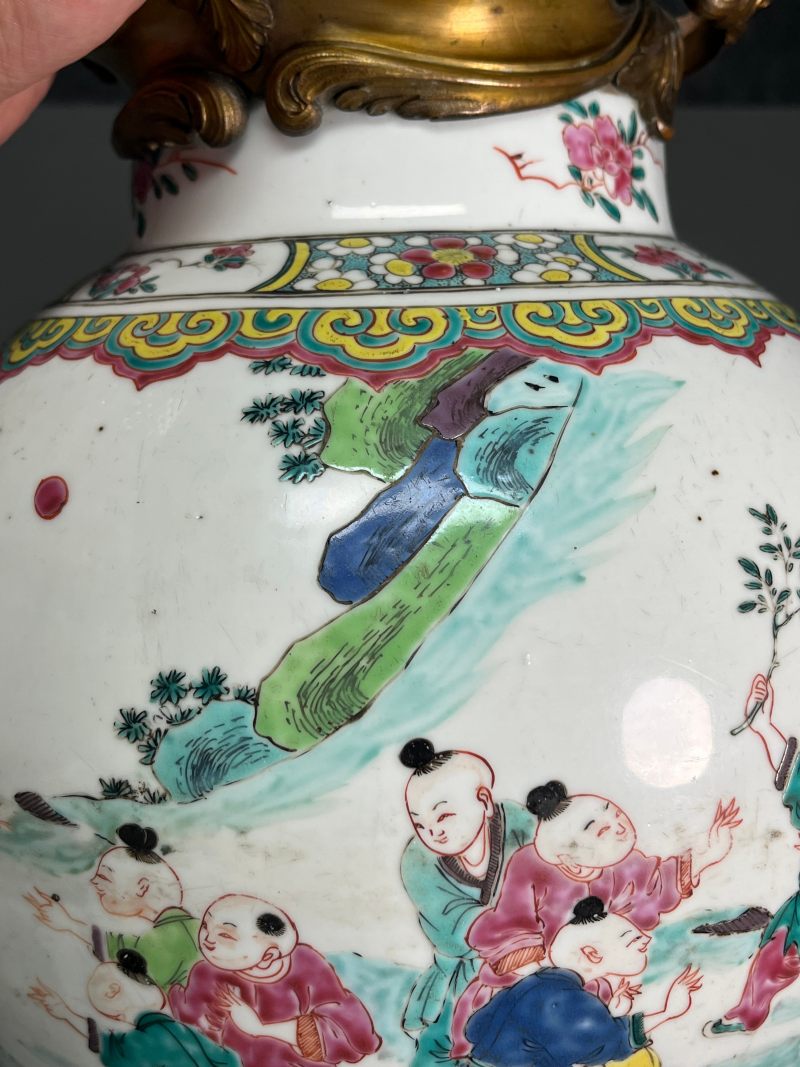 清雍正  粉彩“百子嬉春”图大罐 - 图12