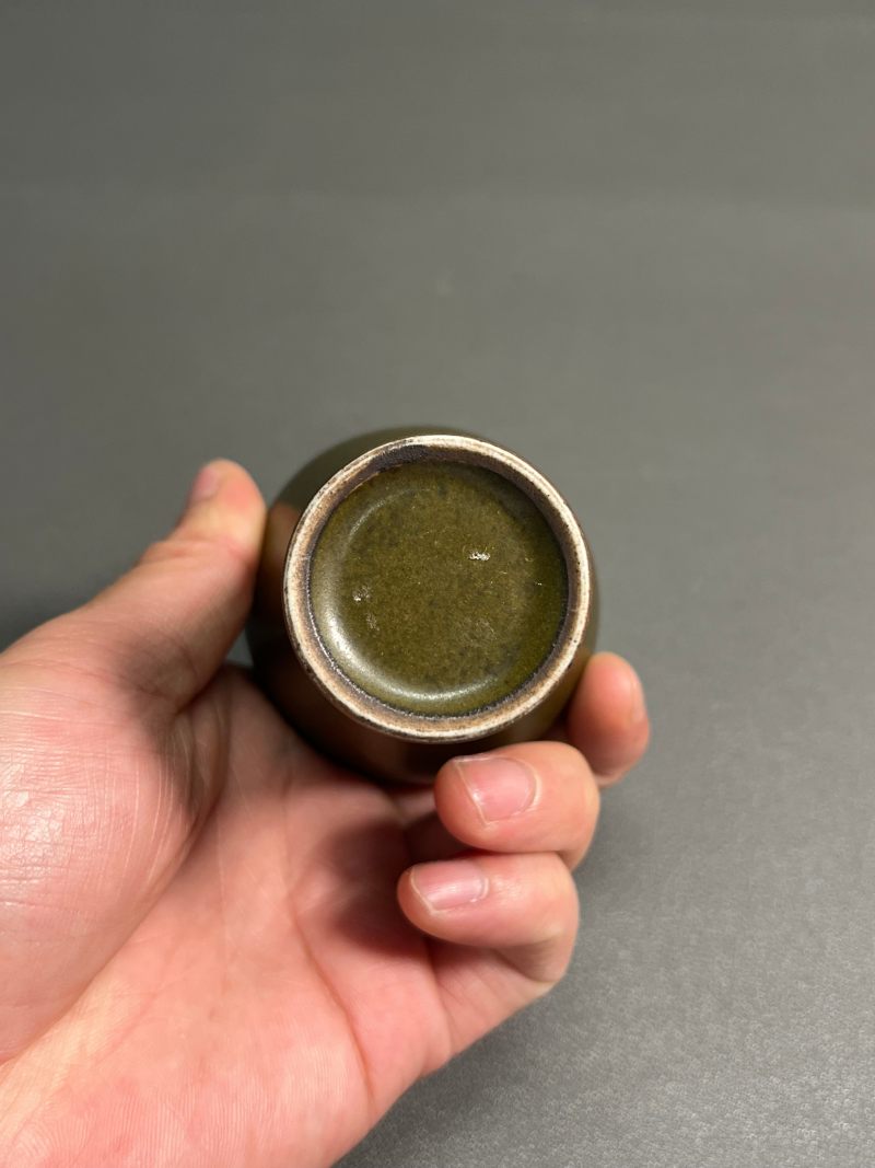 清乾隆 茶叶末釉小梅瓶 - 图12