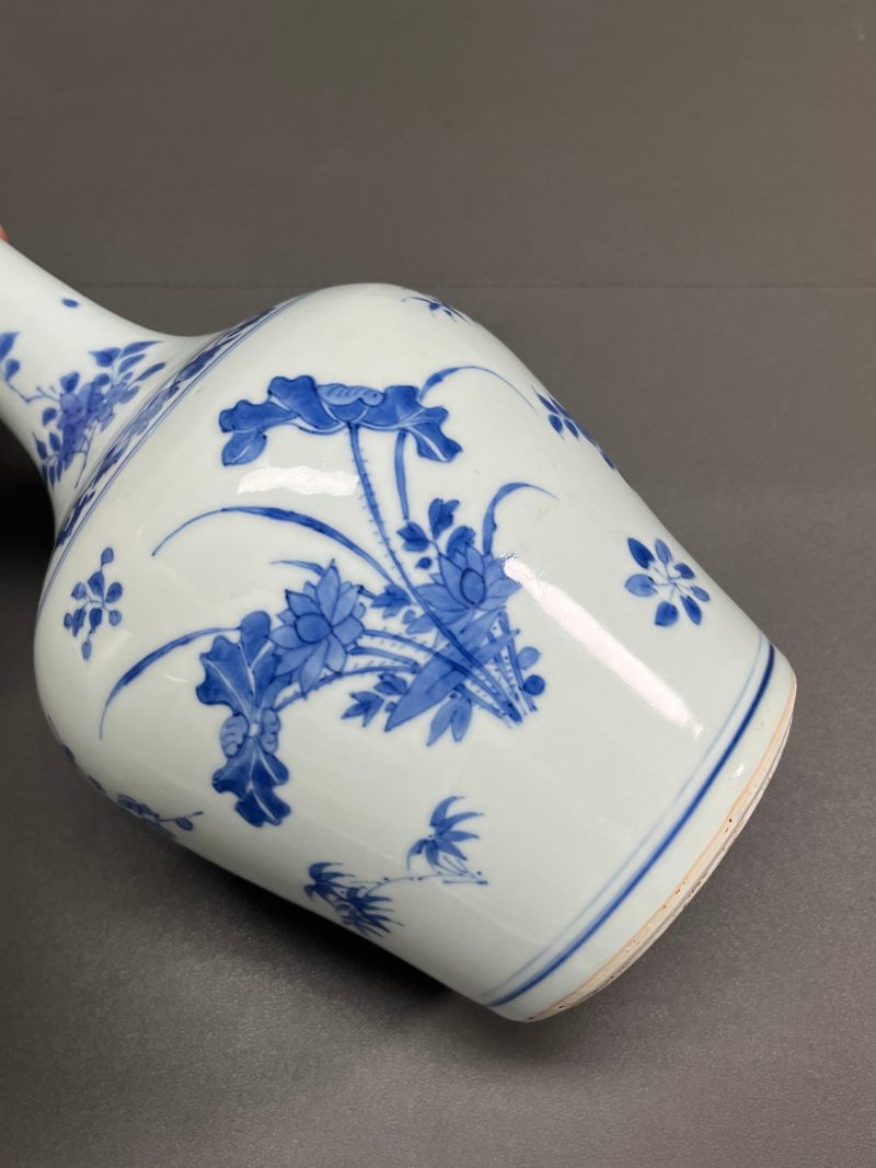 明崇祯 青花花鸟图瓶 - 图14