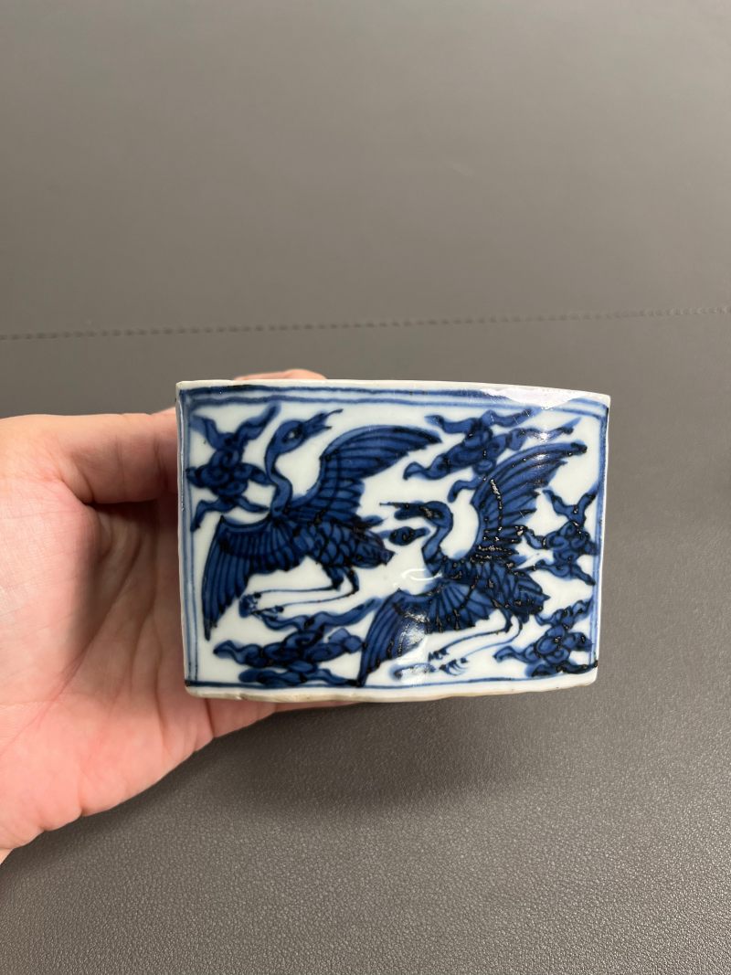 明万历  “督理府”款青花八宝云鹤纹蛐蛐罐（一对） - 图5