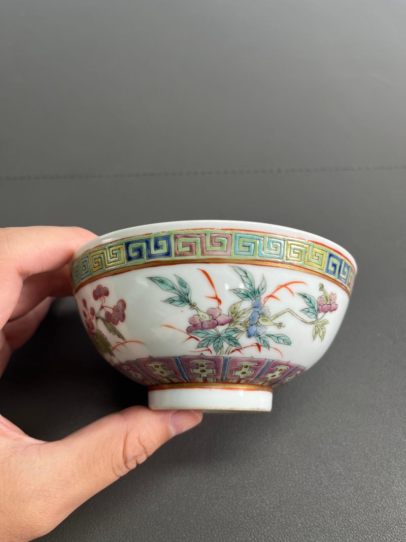 清光绪  粉彩折枝花卉纹碗 - 图6