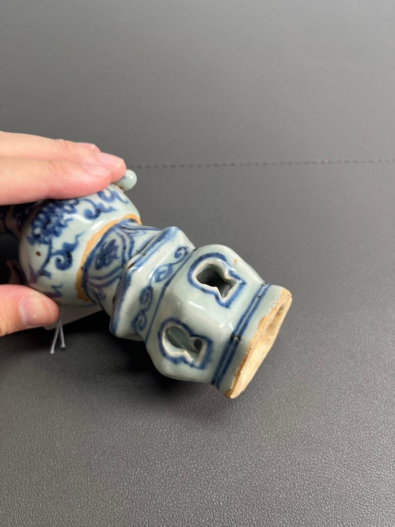 元  青花花卉纹双耳小尊 - 图9