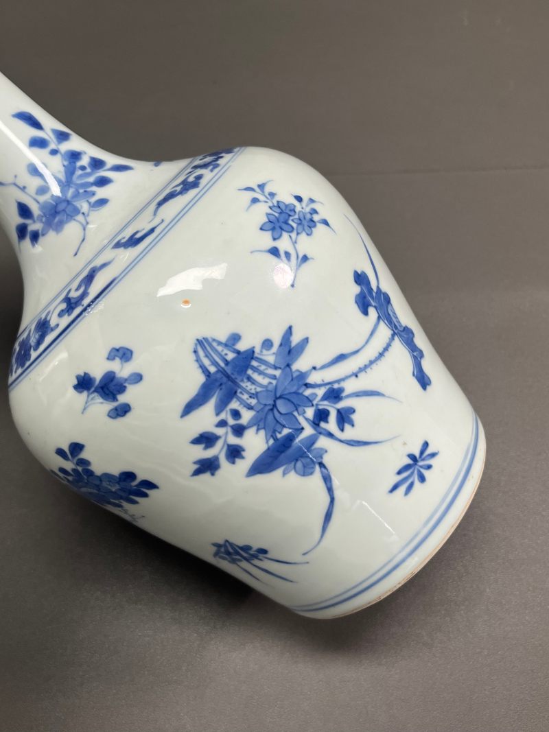 明崇祯 青花花鸟图瓶 - 图15