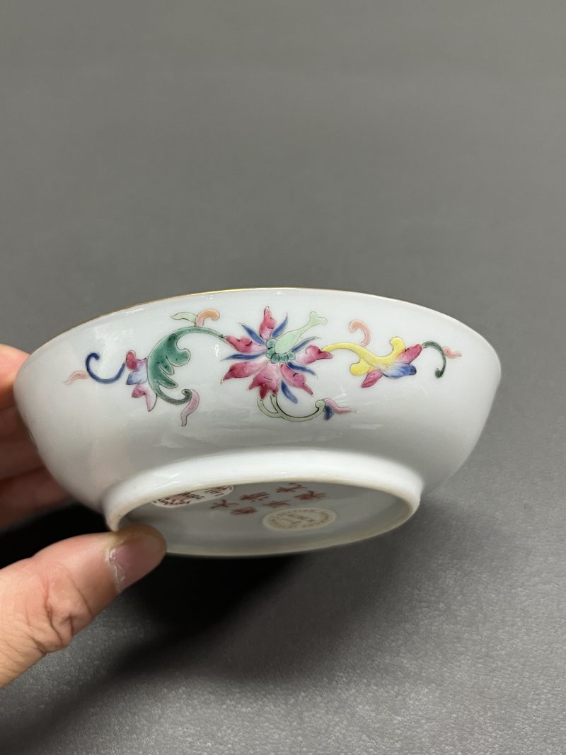 清光绪  松石绿地粉彩花鸟纹盘（一对） - 图9