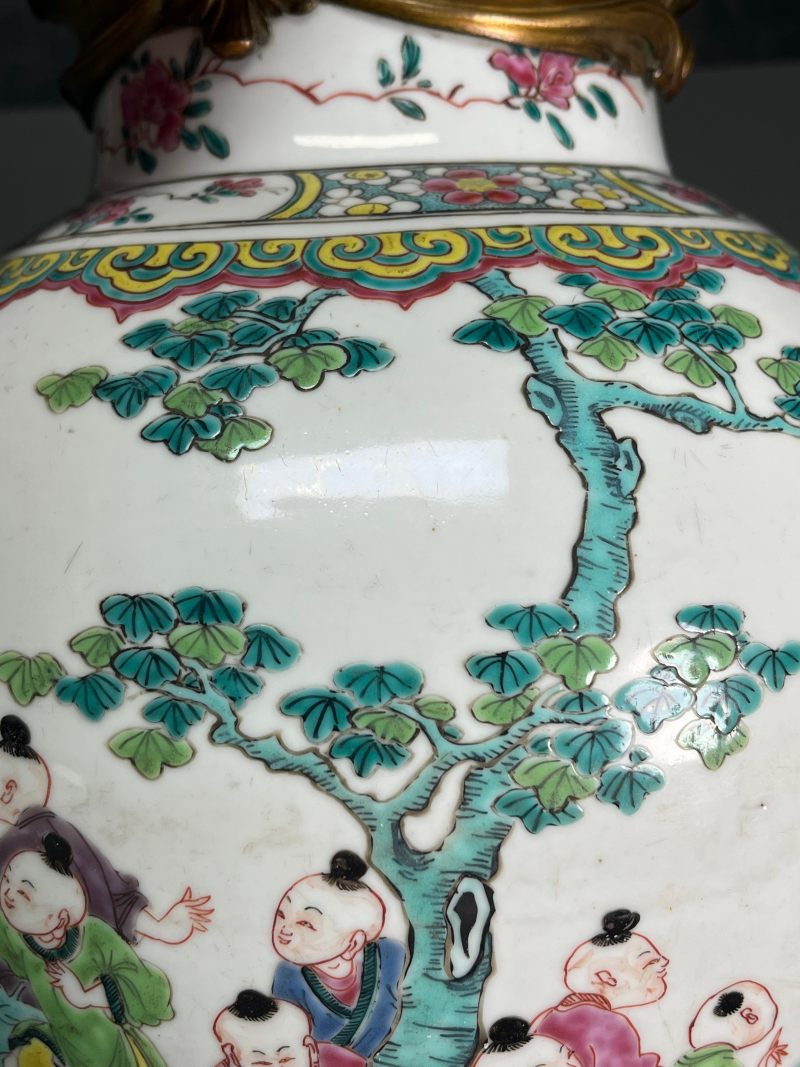 清雍正  粉彩“百子嬉春”图大罐 - 图14