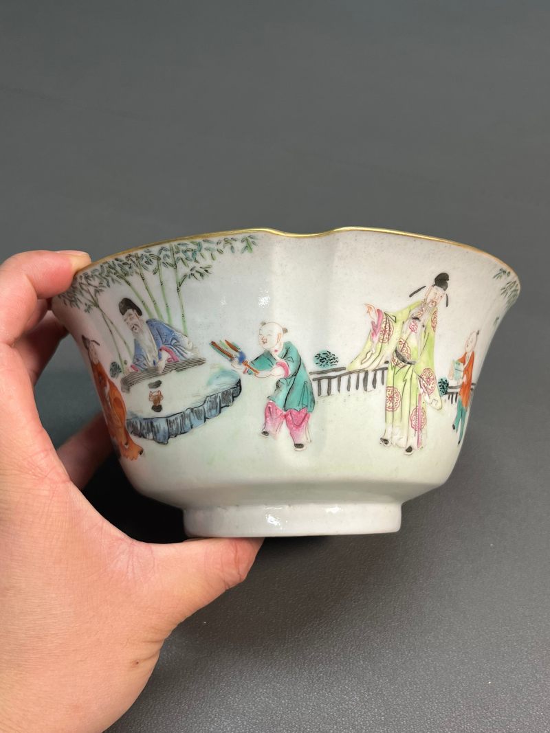 清道光  粉彩人物倭角碗 - 图7