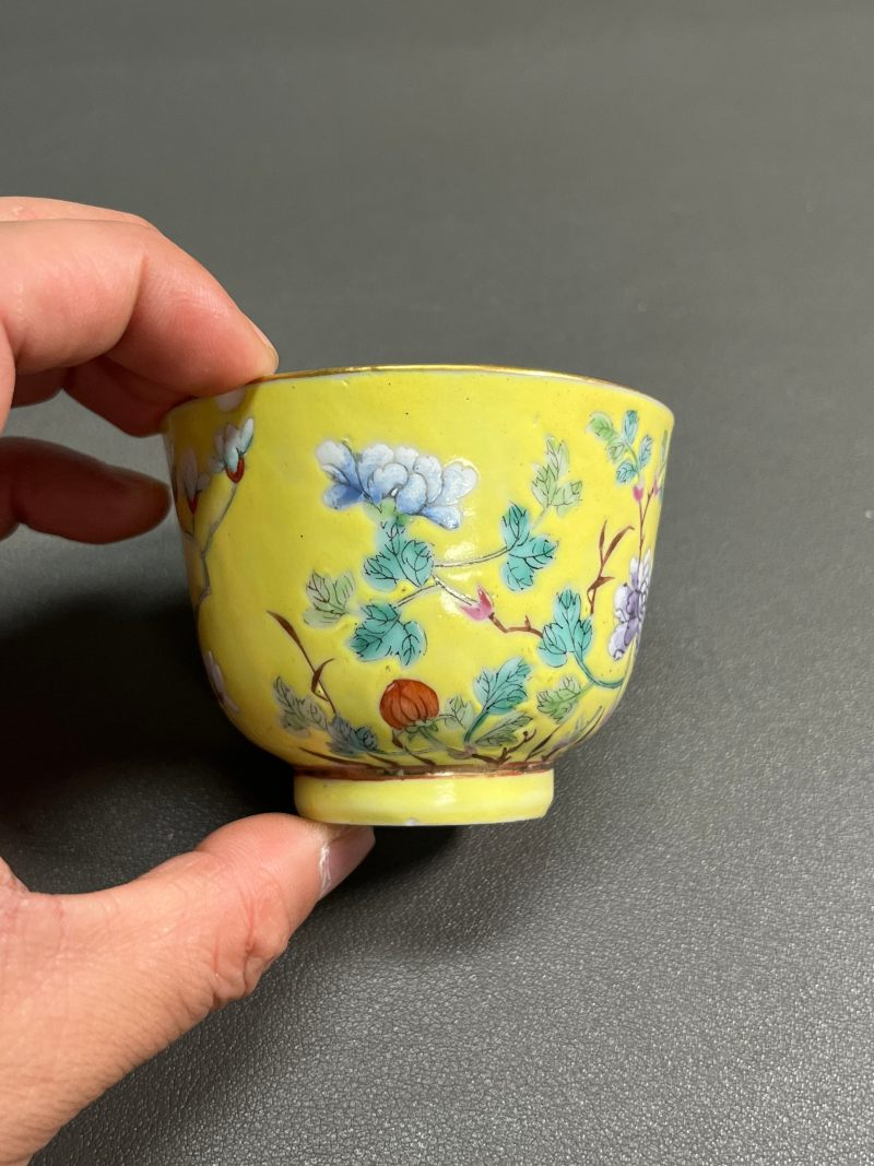 清光绪  黄地粉彩花鸟纹杯 - 图7