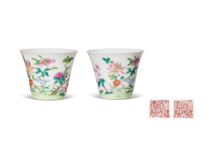 清道光  粉彩花卉纹杯（一对）