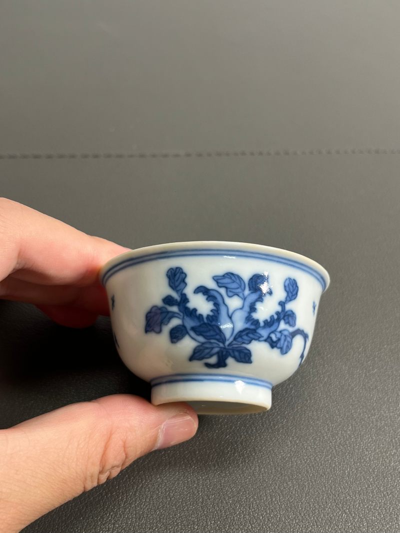 清康熙 青花瑞果纹杯 - 图3