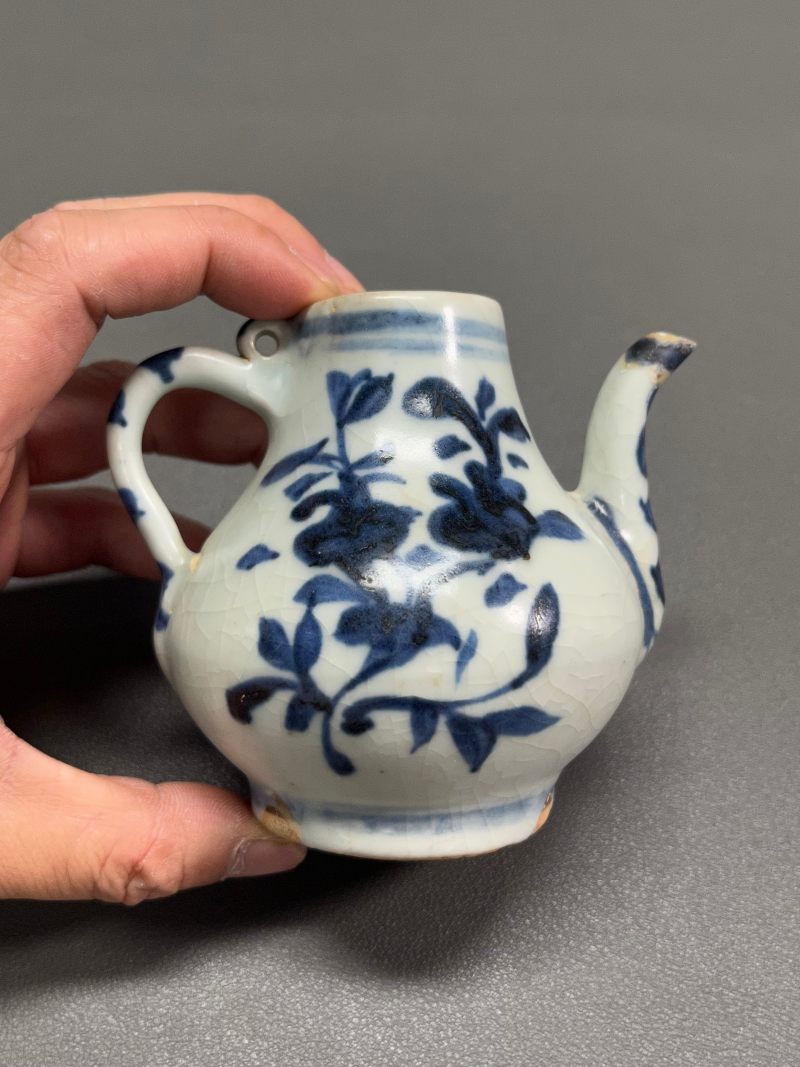 元  青花花卉纹执壶 - 图5