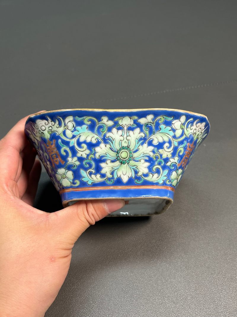 清同治  蓝地粉彩缠枝花卉纹攒盘 ( 一套九只 ) - 图31