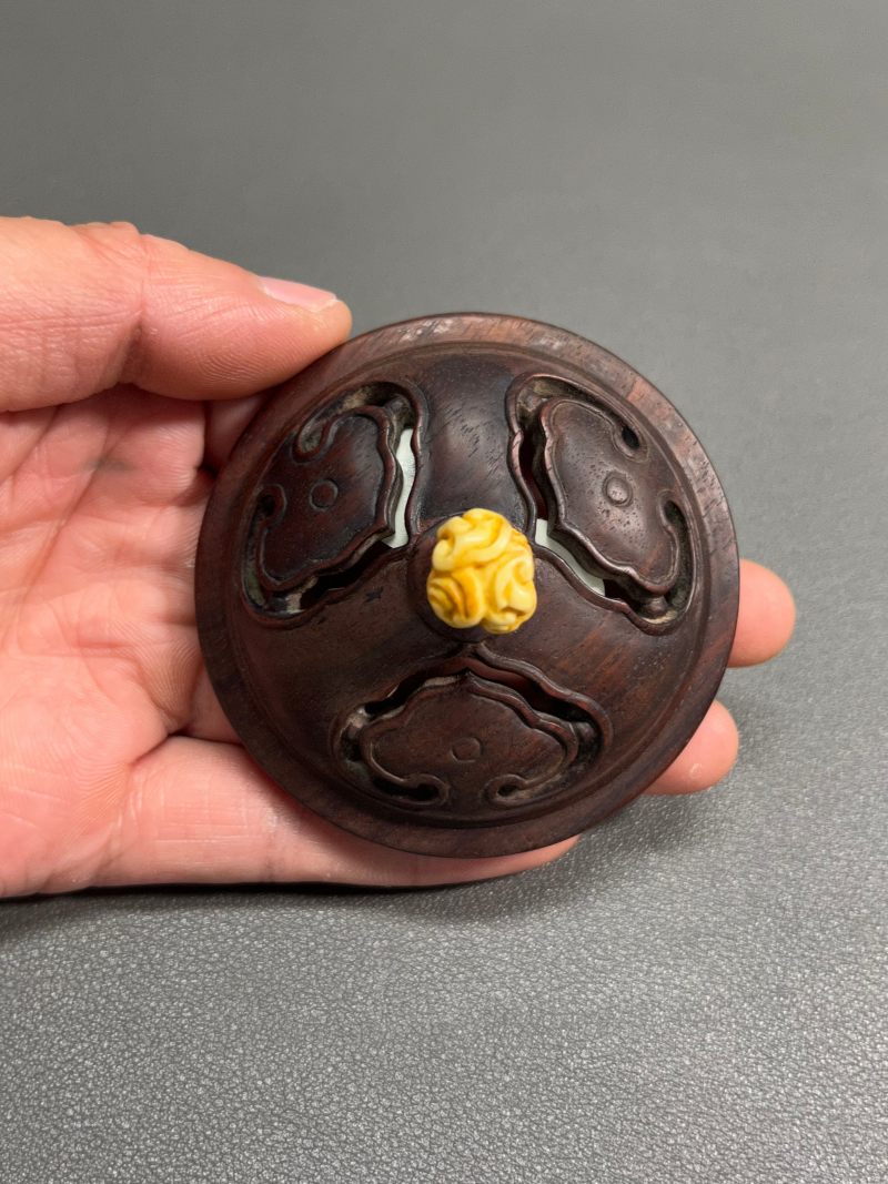 明崇祯  青花花卉纹香筒（带木盖） - 图14