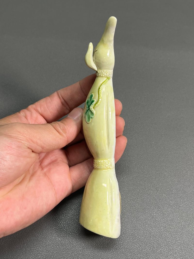 清乾隆  粉彩仿生莲藕镇纸 - 图5