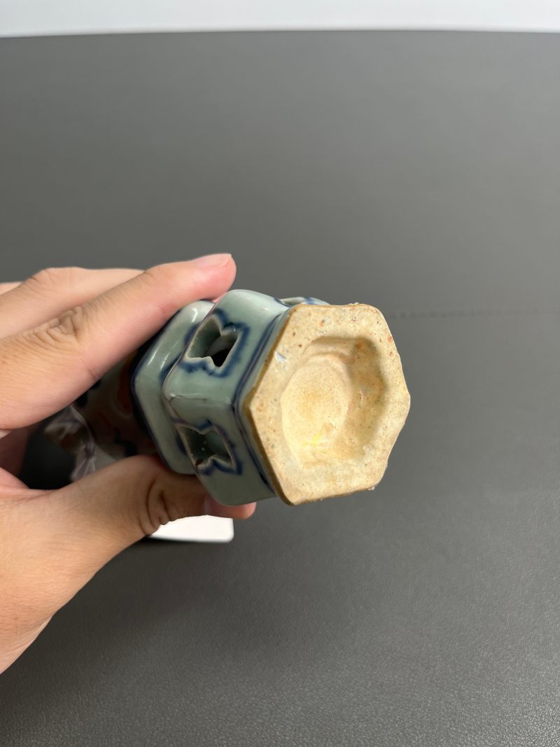 元  青花花卉纹双耳小尊 - 图13