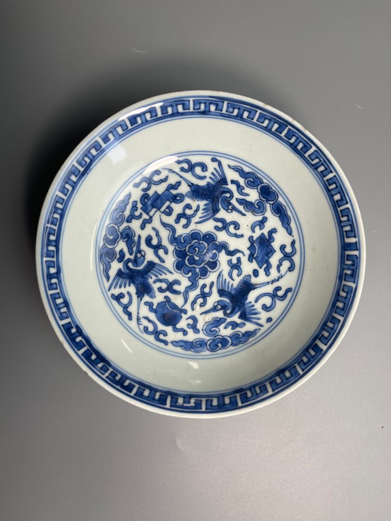 清康熙 青花云鹤纹盘 - 图3