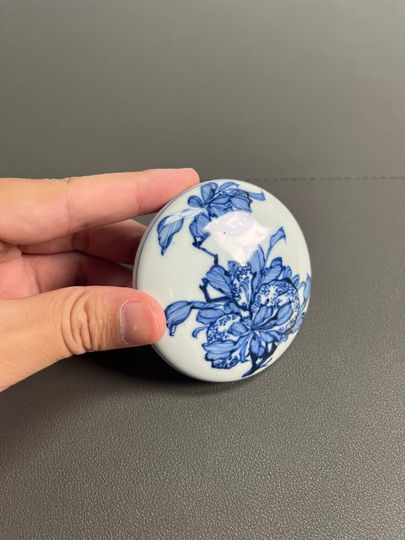 清康熙  青花瑞果花卉纹印泥盒（附木盒） - 图5