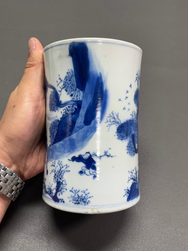 清康熙  青花踏雪寻梅图笔筒 - 图8