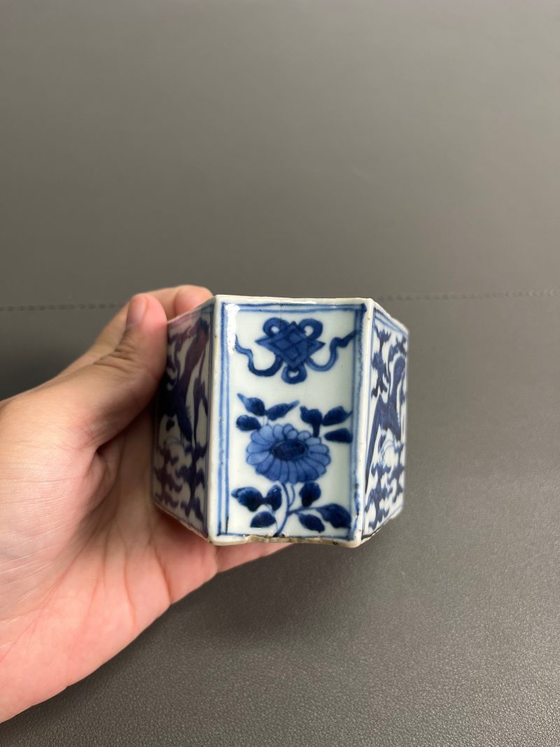 明万历  “督理府”款青花八宝云鹤纹蛐蛐罐（一对） - 图16