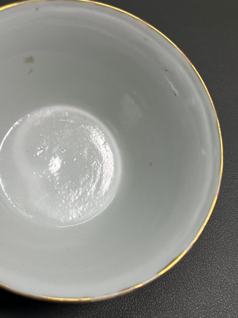 清嘉庆  粉彩婴戏图马蹄杯 - 图13