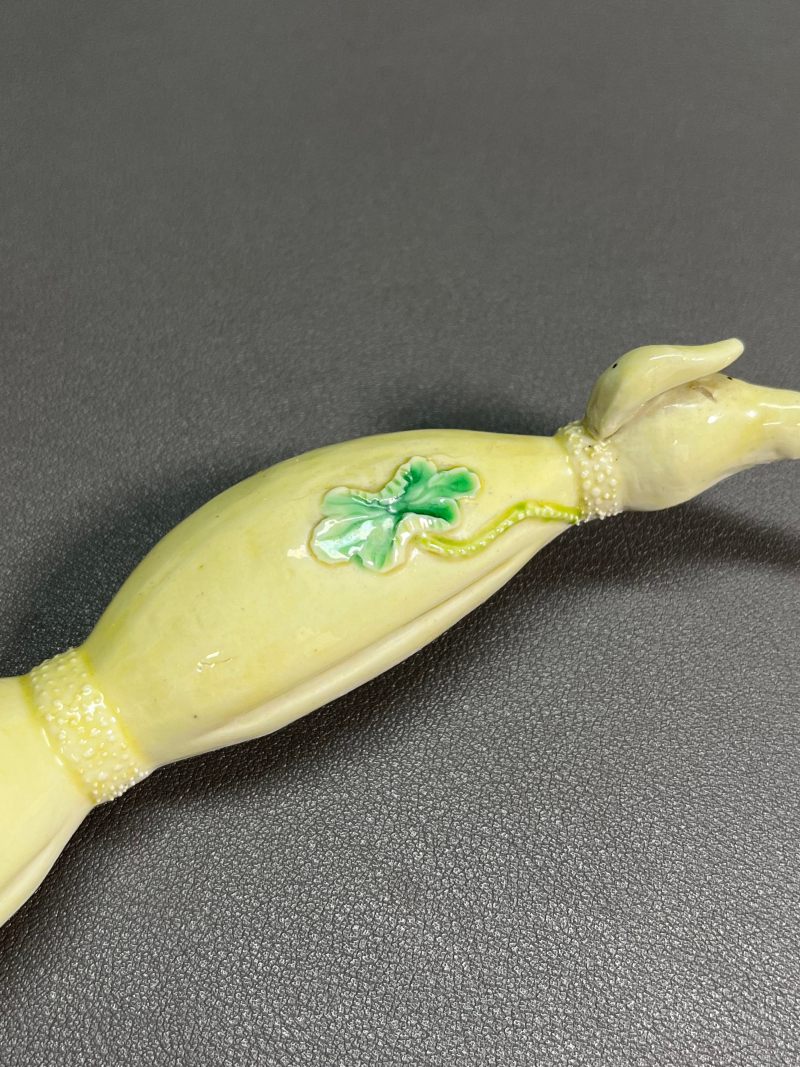 清乾隆  粉彩仿生莲藕镇纸 - 图7