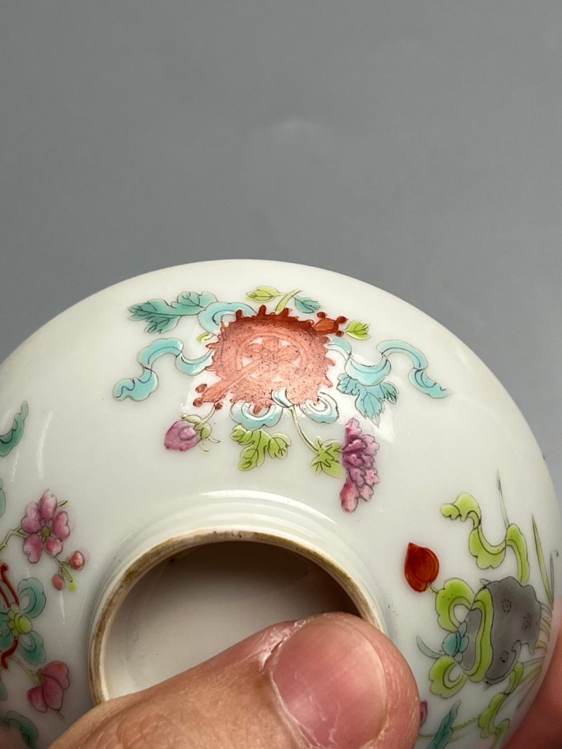 清道光  粉彩花卉八吉祥纹盖杯 - 图24
