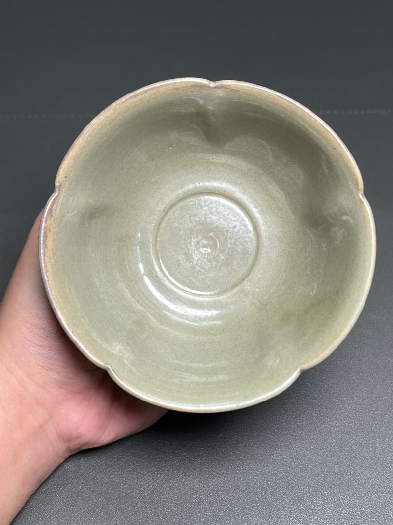 明或明以前  青釉花口高足杯 - 图10