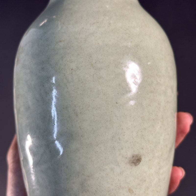 清 青釉模印花卉纹瓶 - 图6