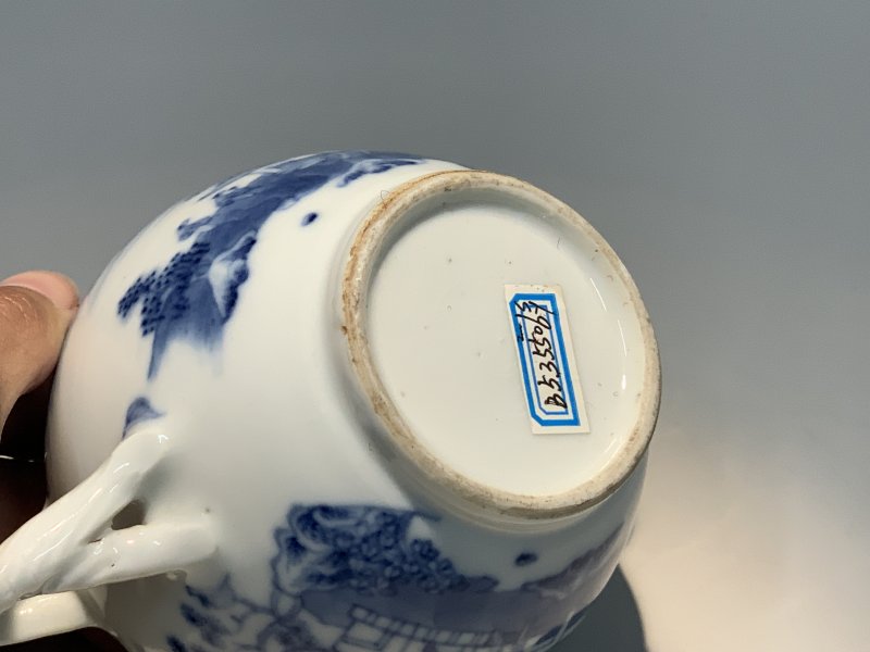 清乾隆 青花山水亭台人物故事纹壶 - 图9