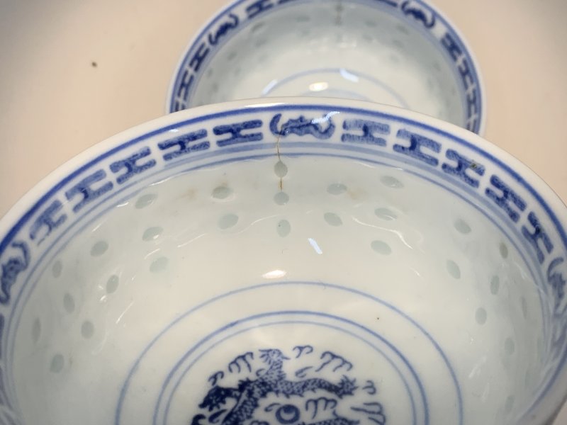 二十世纪五十年代 青花玲珑瓷杯碟一套 - 图7