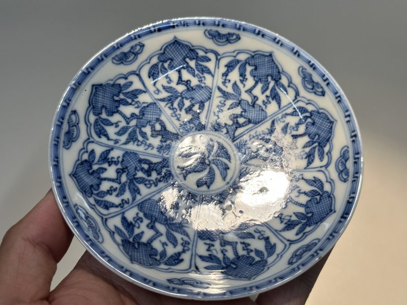 清康熙 青花开光花卉纹杯盘一套 - 图10