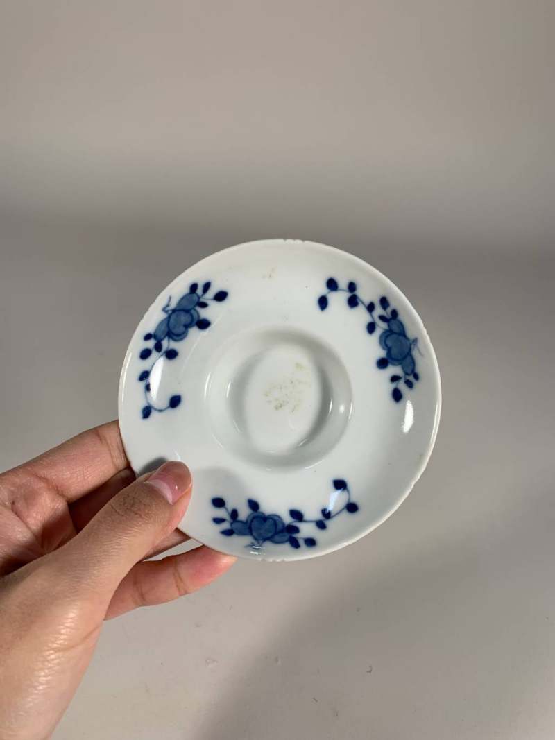 清宣统 青花“蚕食”图三才盖杯 - 图14