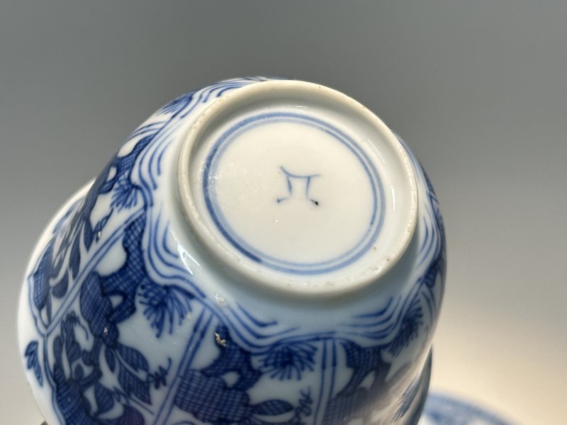 清康熙 青花开光花卉纹杯盘一套 - 图6