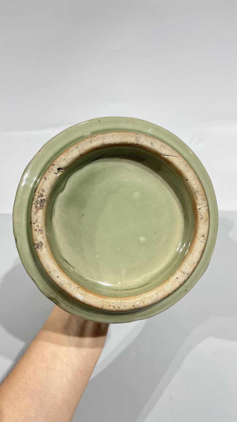 明 龙泉青釉兽面纹花觚 - 图7