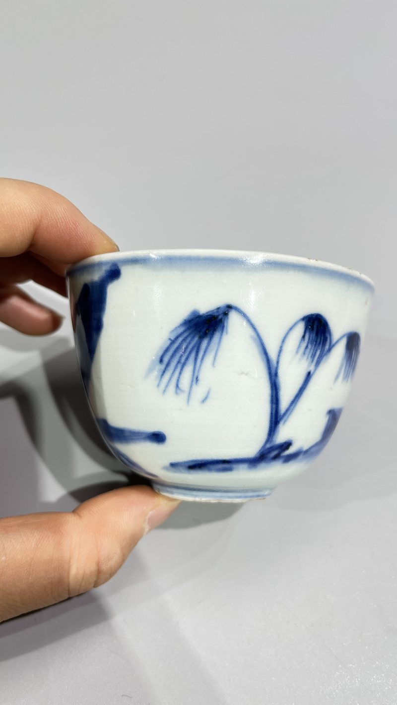 明崇祯 青花人物纹杯 - 图4
