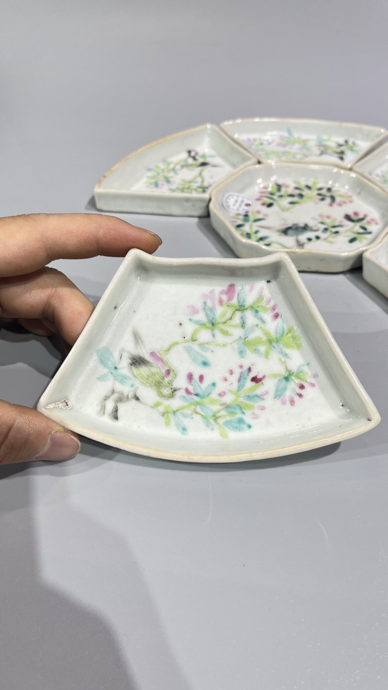 清光绪 浅绛彩花卉纹七子拼盘 - 图4