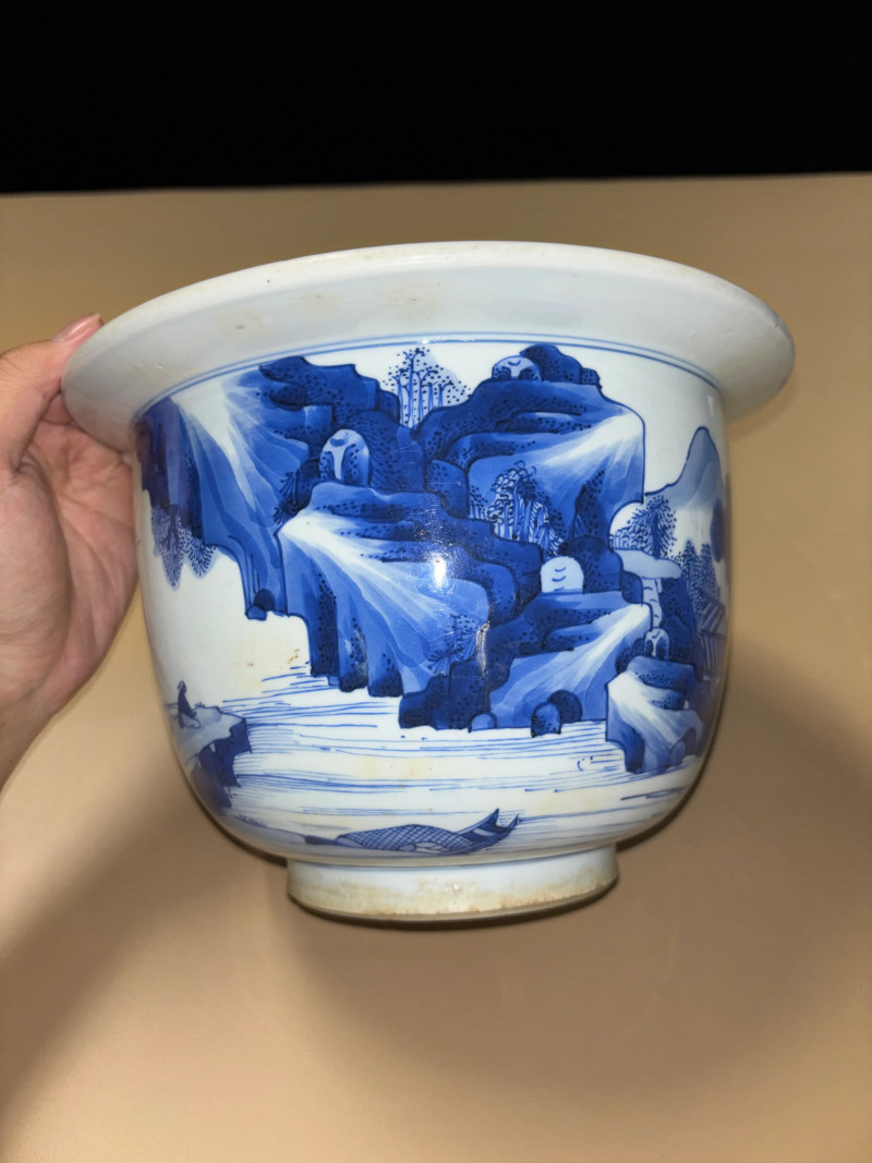 清康熙 青花山水人物纹花盆 - 图5