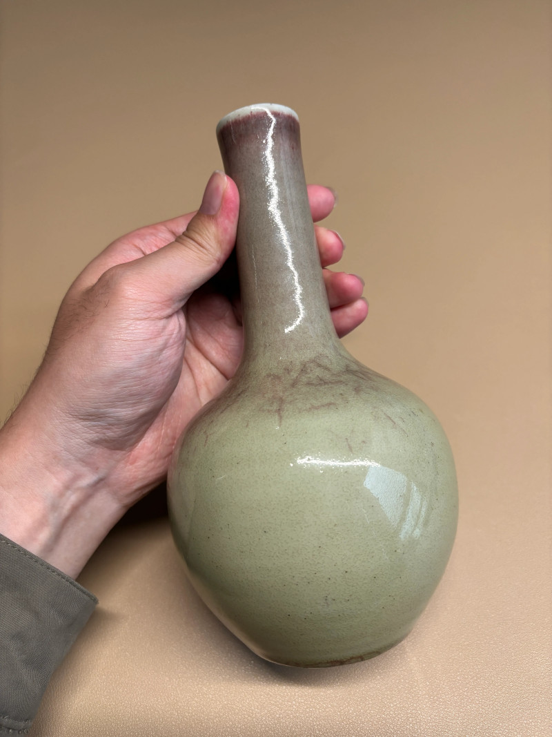 清康熙 豇豆红釉天球瓶 - 图4
