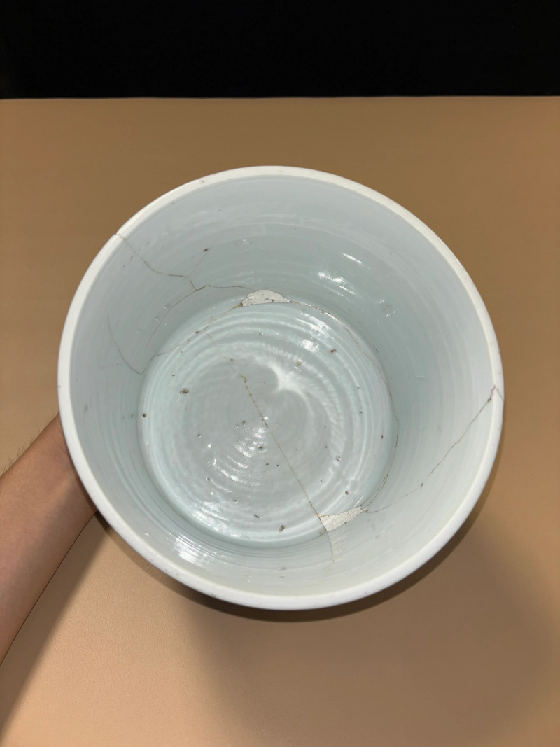 清康熙 青花翻羹不恚图笔筒 - 图6