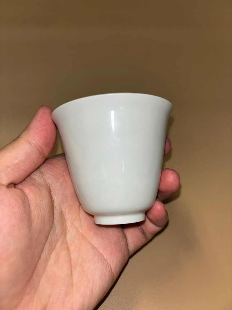 清康熙 白釉拱花云龙纹铃铛杯 - 图5
