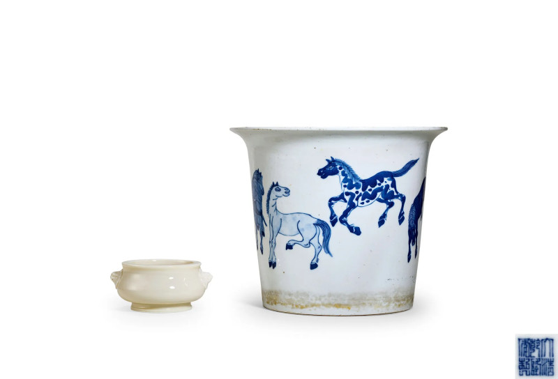 清 青花骏马图花盆、德化白釉兽耳炉